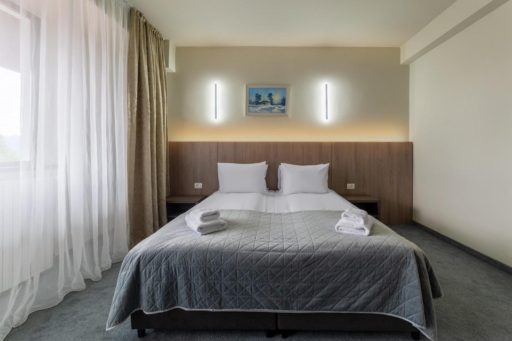 Hotel Hera Predeál Kültér fotó