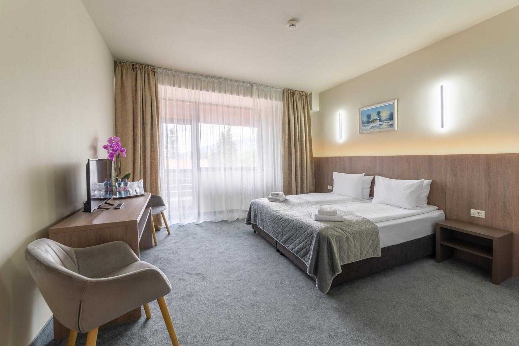 Hotel Hera Predeál Kültér fotó